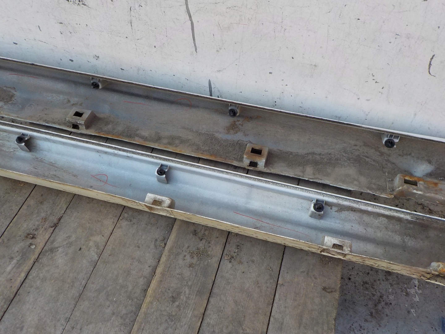 536 FORESTER II LIFT listák fedelek PROGOWE