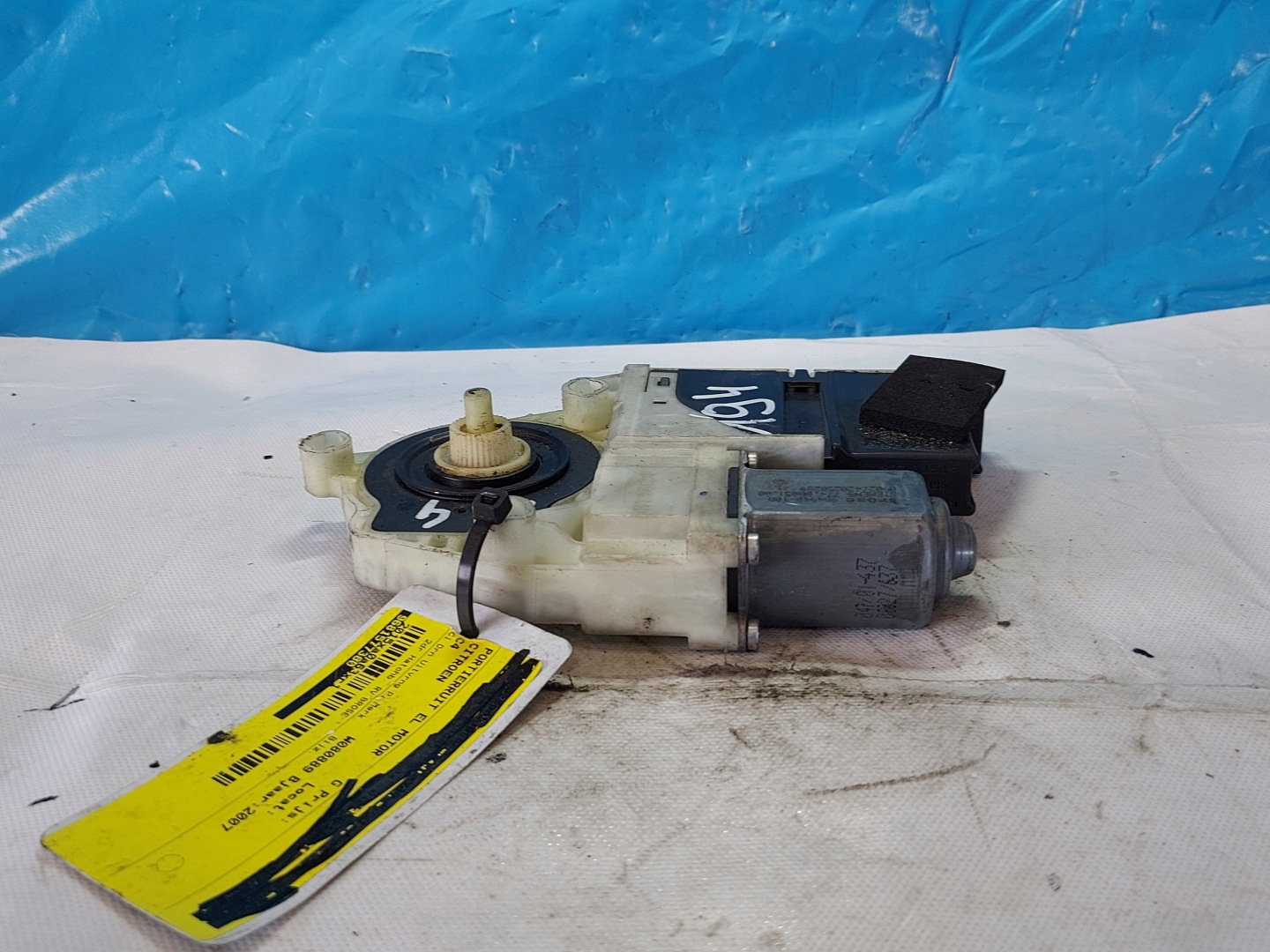 engine lifting windows CITROEN C4 9681577380 right front