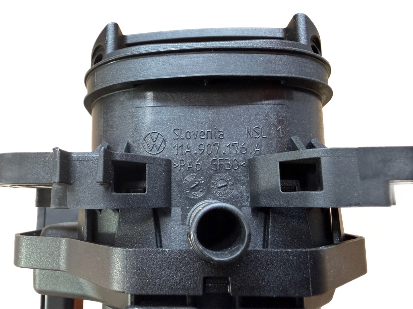 AUDI Q4 CUPRA BORN VW ID 3 adapter punjenja 11A907176A