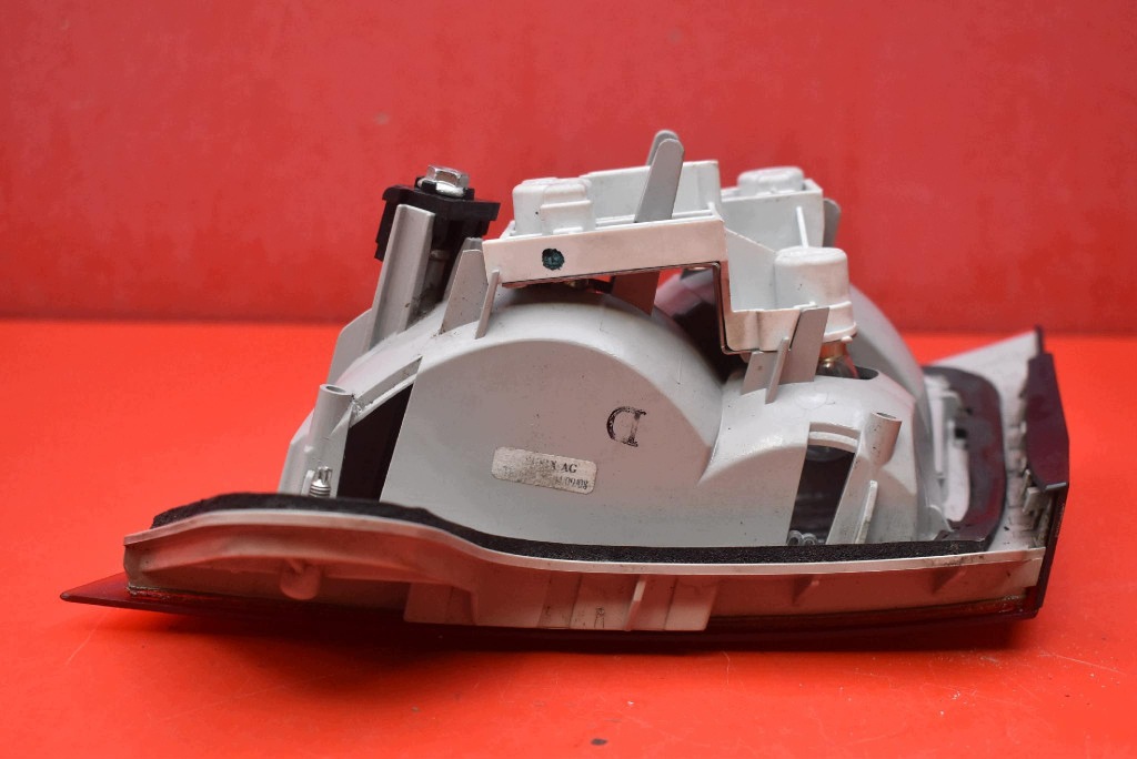 light left rear part rear 7S71-13A603-A FORD MONDEO MK4 5D HB 07-10