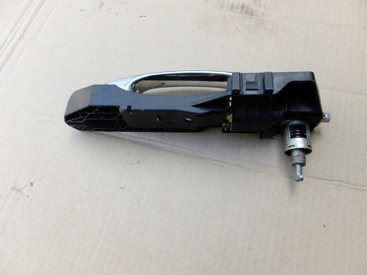lock cylinder handle left front fiat bravo II 2009r
