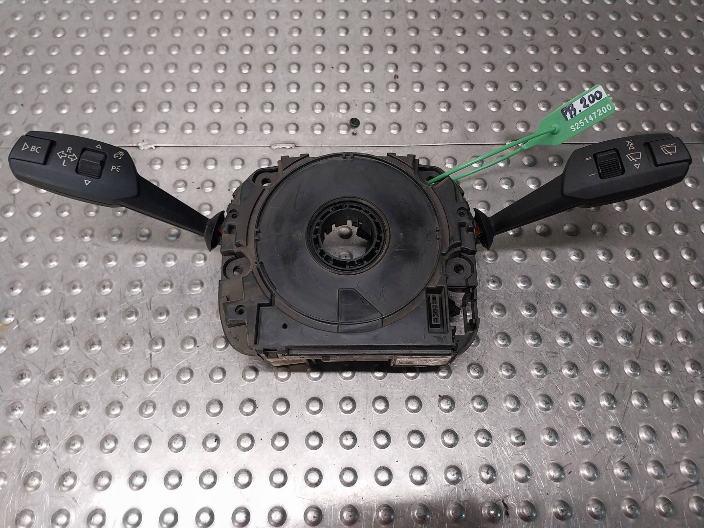 DEVIO LUCI TERGICRISTALLO TERGI DEVIO LUCI DEVIO 9123030 BMW E70 E81 E84 E87 E88 E89 E90 E91