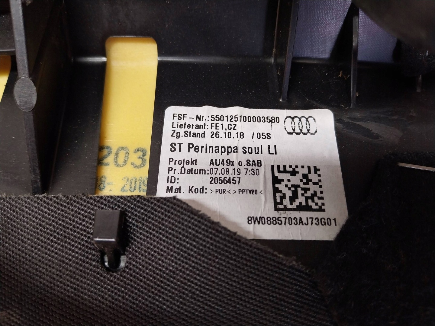 side KANAPY left rear part 8W0885703A AUDI A4 B9 KOMBI black leather