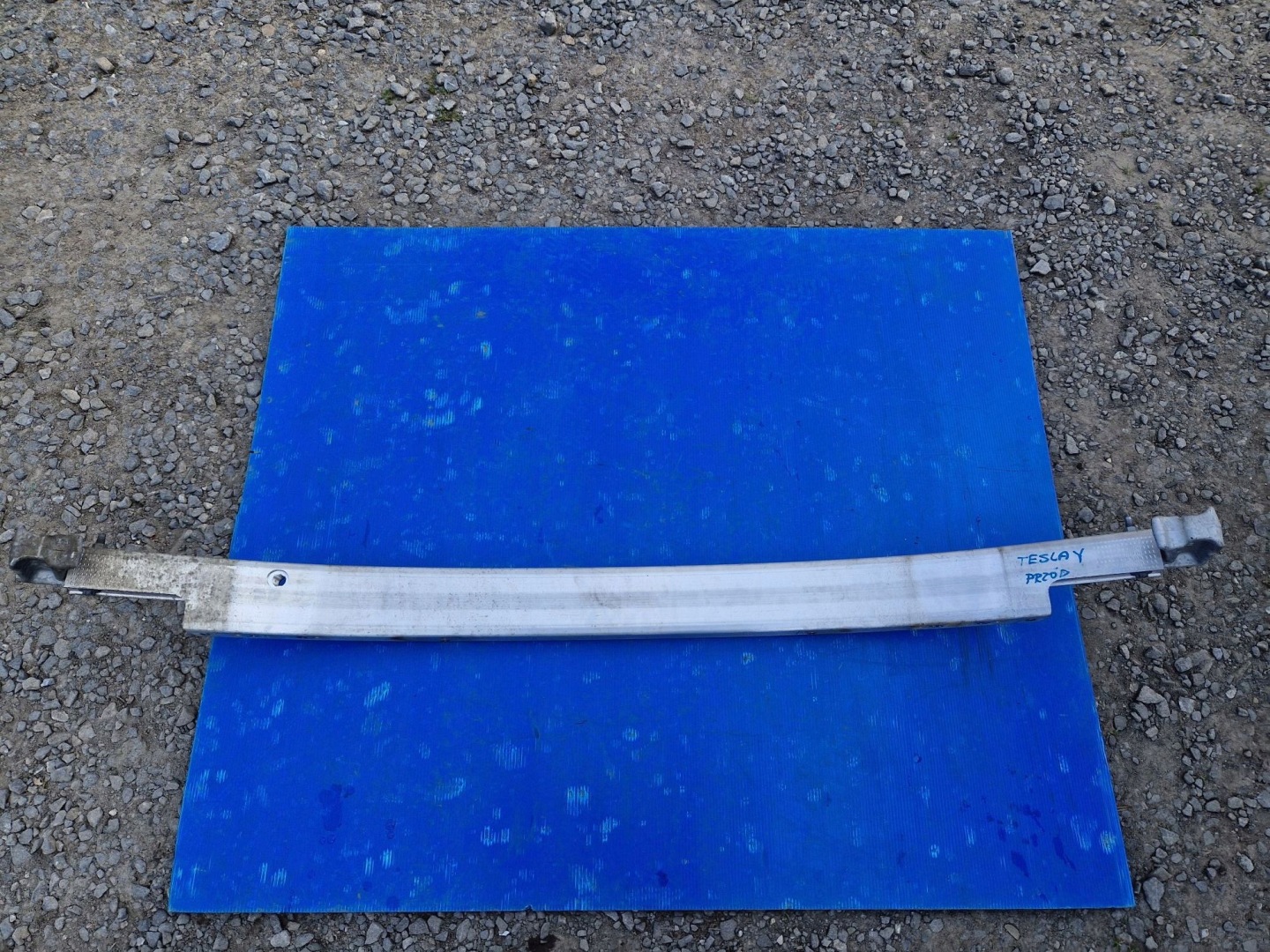 bumper support front TESLA MODEL Y 2020R->