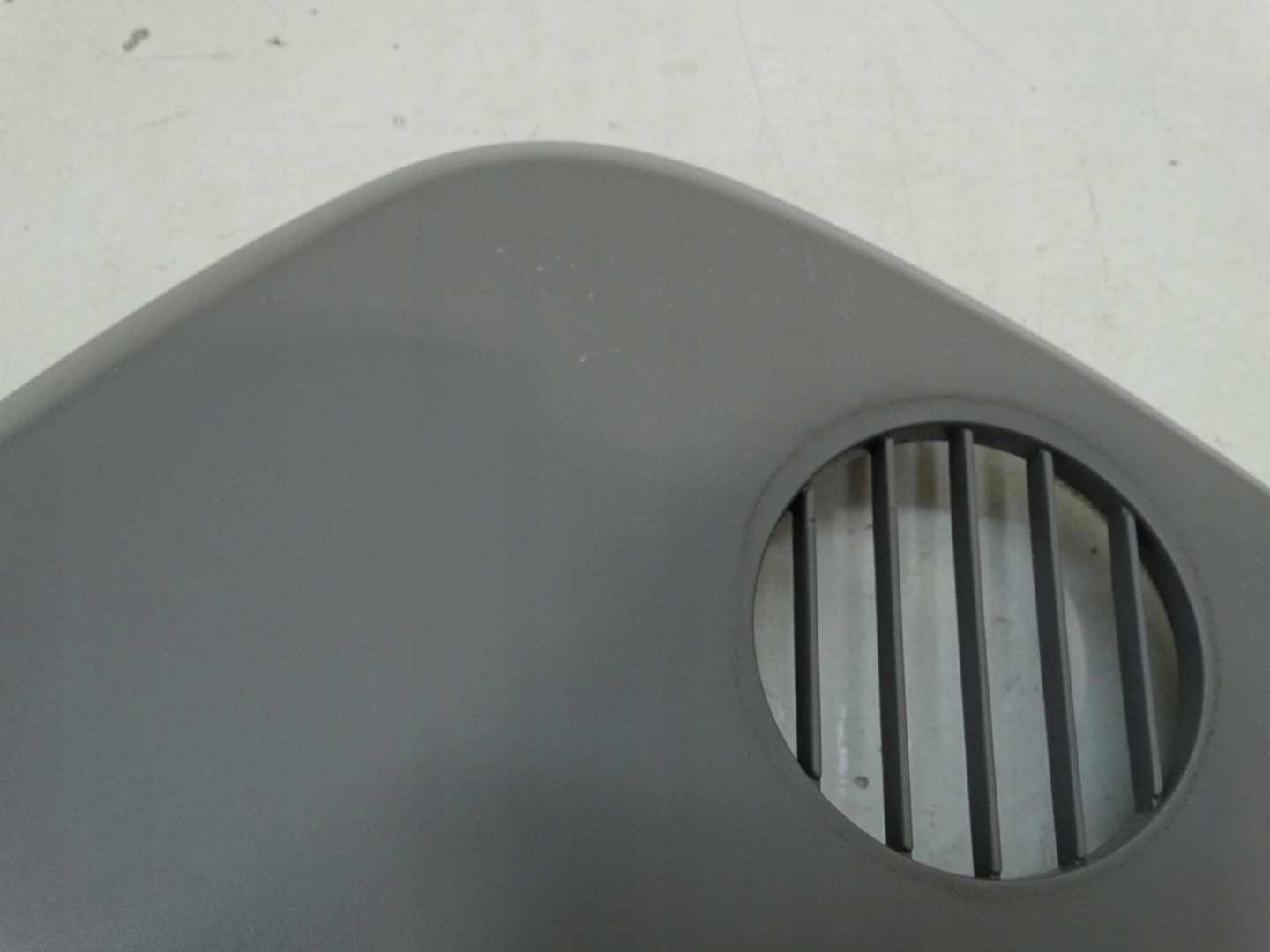 cover spoiler consoles right VOLKSWAGEN T5 MULTIVAN 7H5857176A