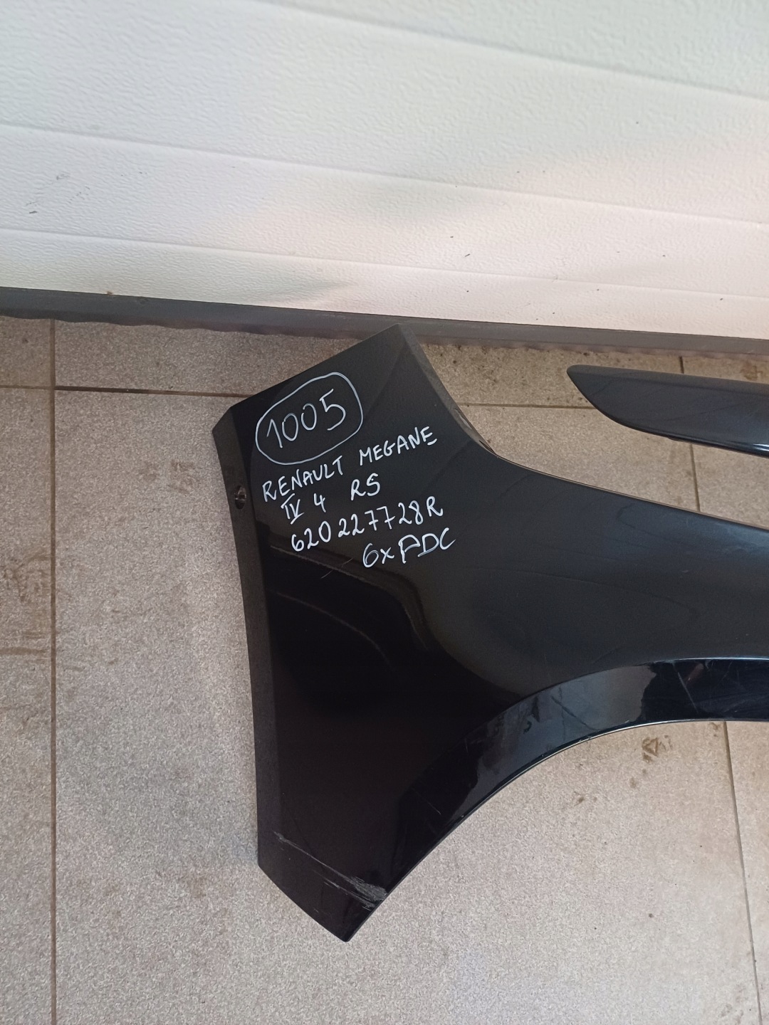 bumper front front RENAULT MEGANE 4 IV RS 620227728R 6 X PDC