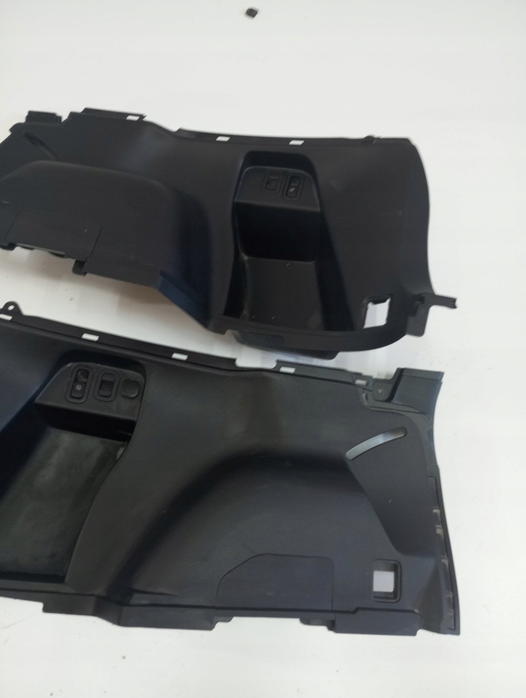 boot upholstery SUBARU FORESTER III 94027SC010 94027SC000