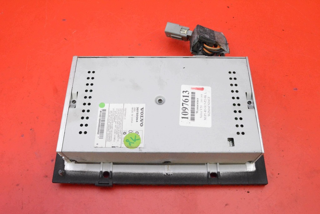 amplifier RADIA 30732054 VOLVO V50 03-11