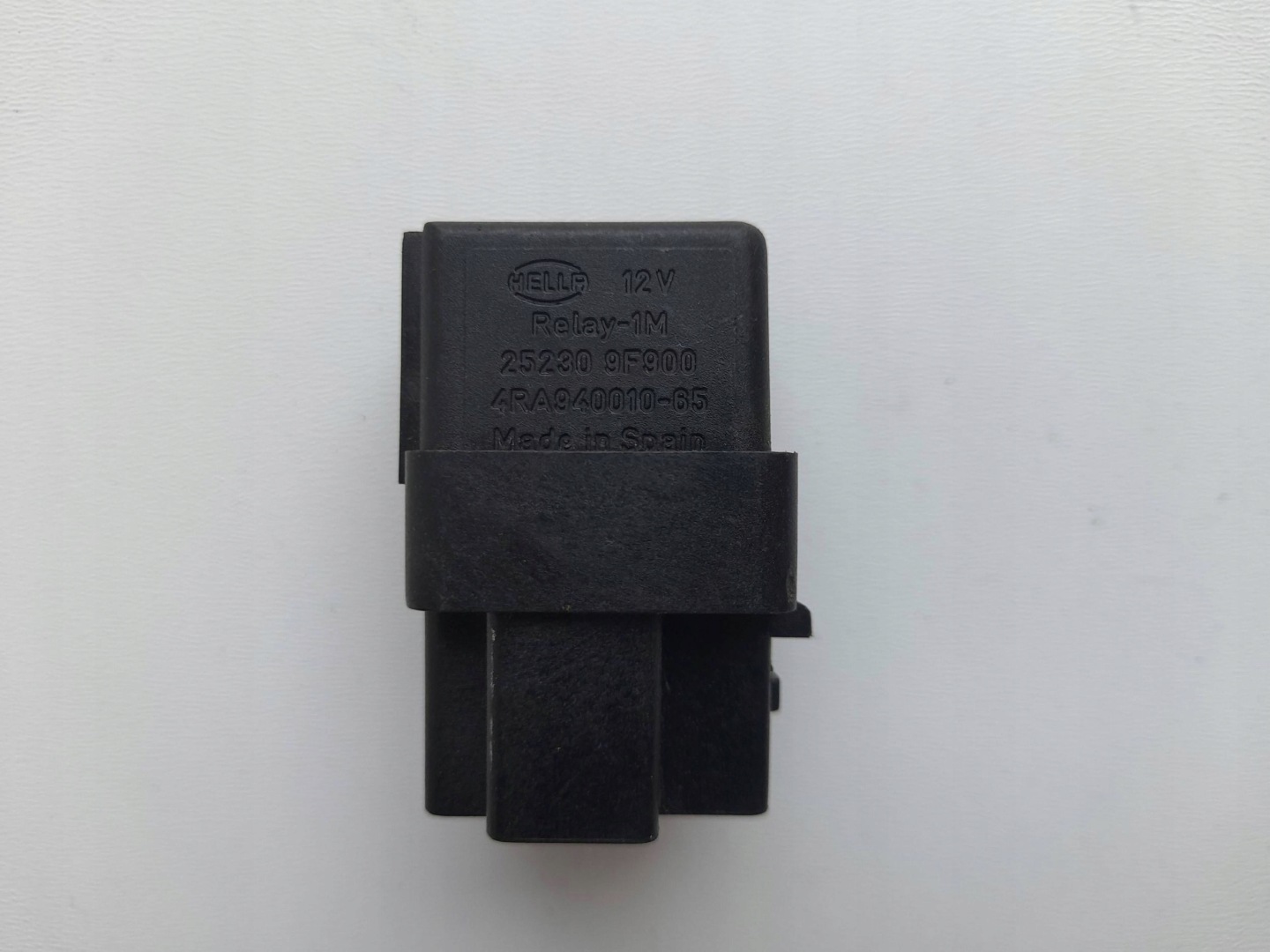 Nissan Terrano relay 252309F900 (P75)