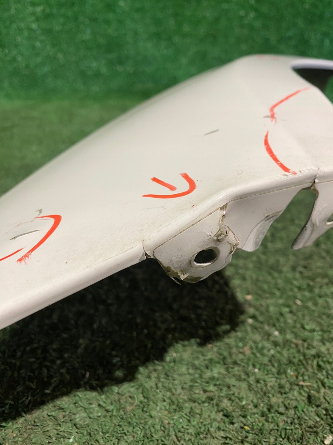 fender front left MERCEDES A KLASA W177