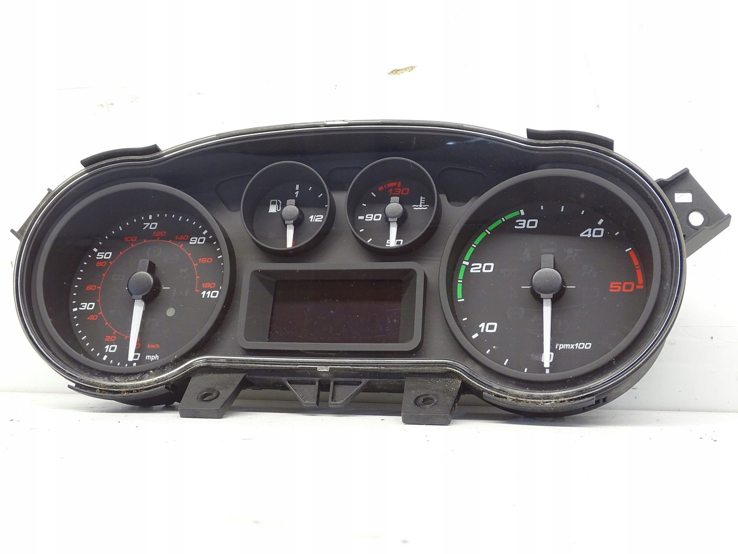 dials dials IVECO DAILY VI 2,3 14- 5801815718 UK