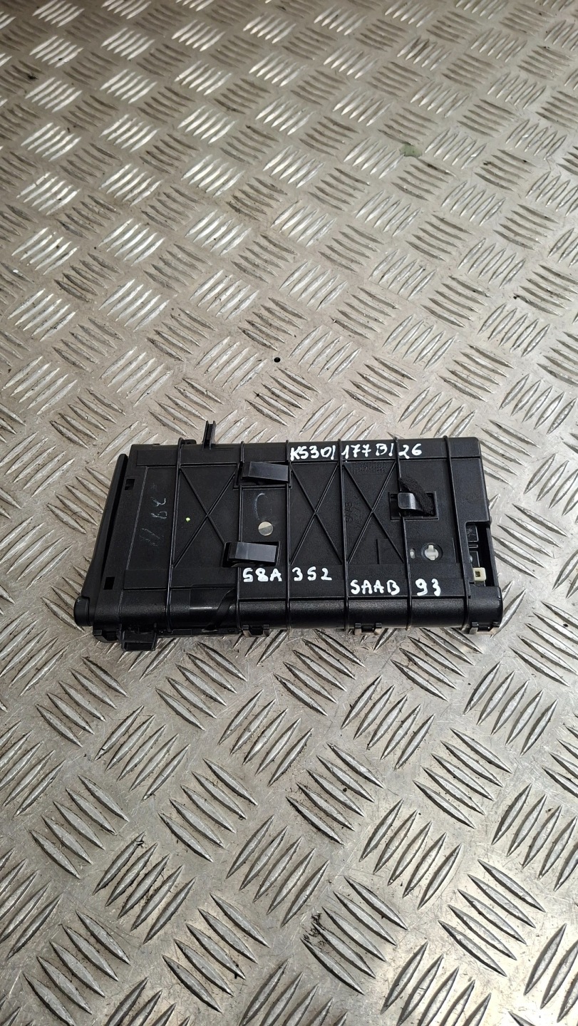 bracket for KUBEK CUPHOLDER SAAB 93