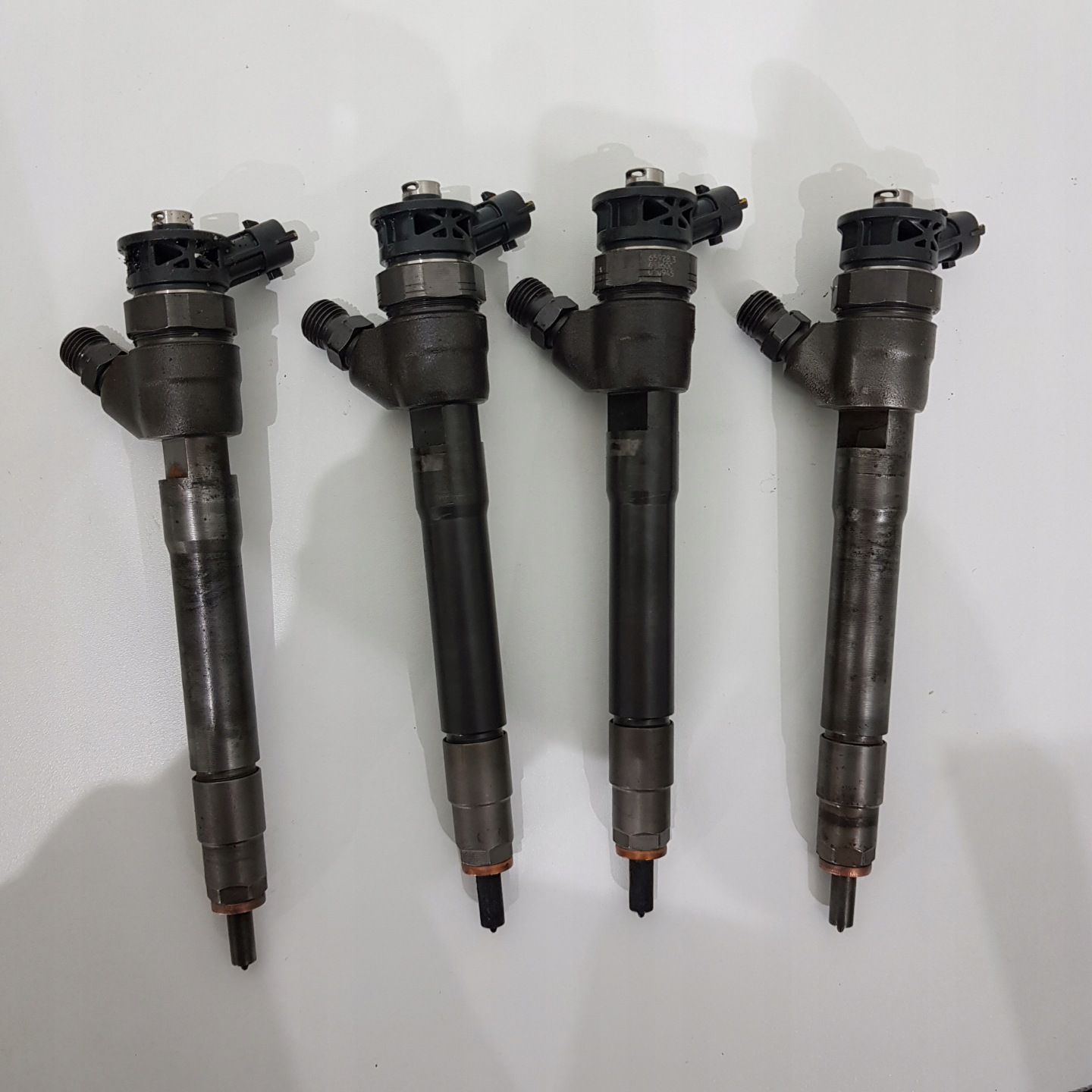 Einspritzdüse RENAULT NISSAN 1.6 DCI BOSCH 0445110546