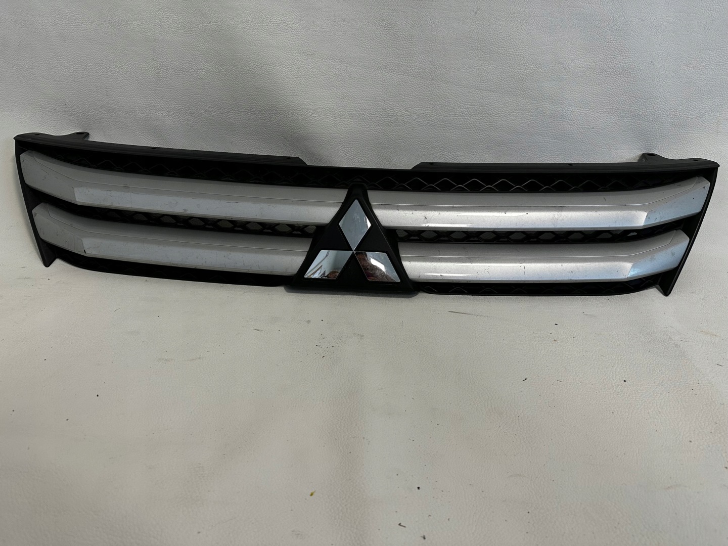 MITSUBISHI ECLIPSE CROSS GRIGLIA GRIGLIA