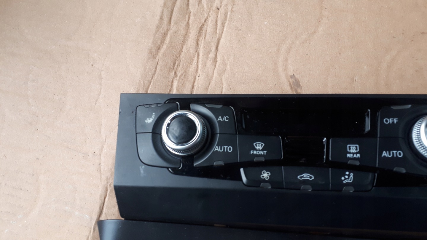 SQ5 8R Q5 PANEL BOCCHETTE KLIMATRONIK 8R1820043AQ