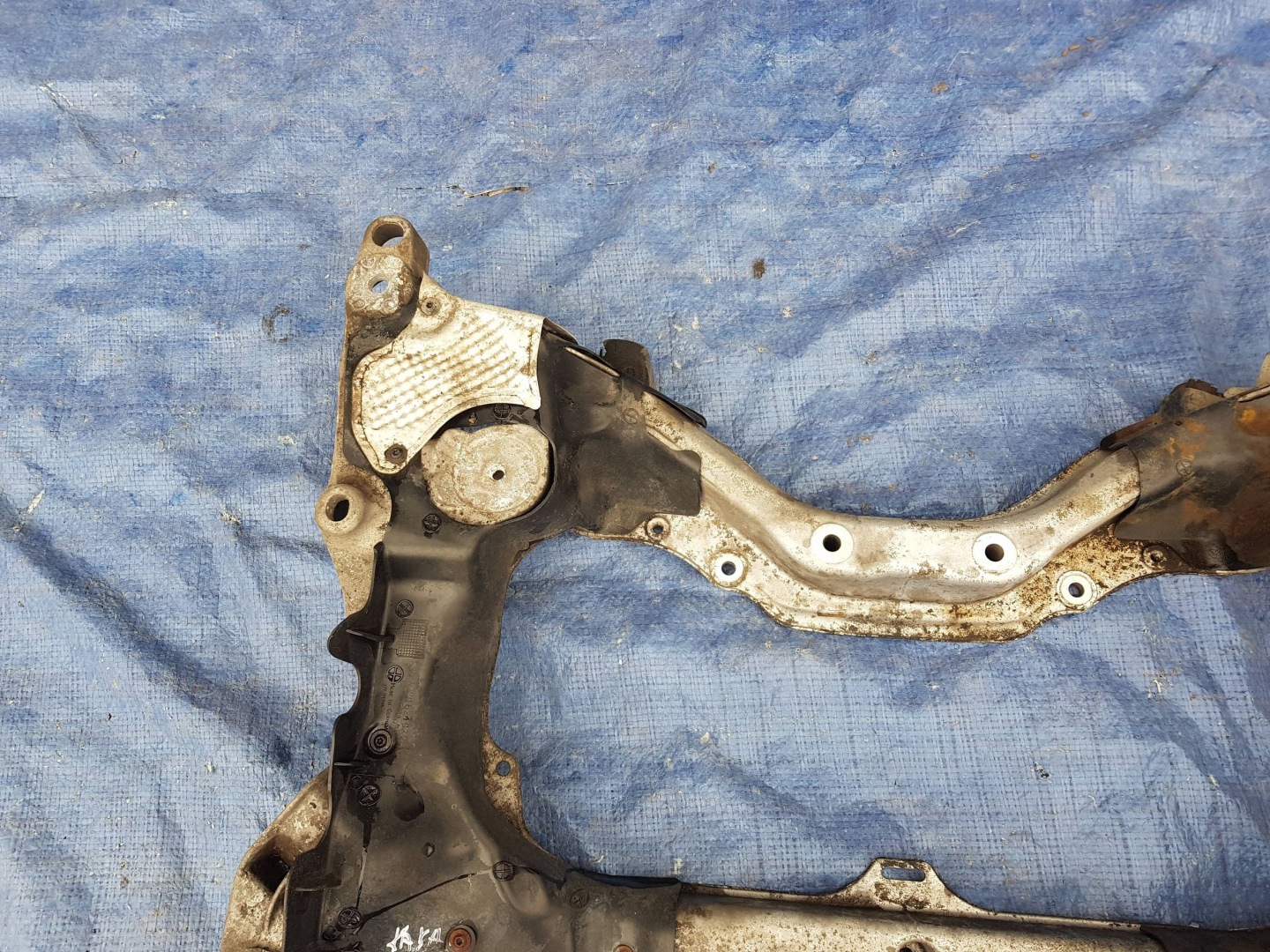 axle beam subframe axle beam front front MERCEDES SL R230 W230 2306280157