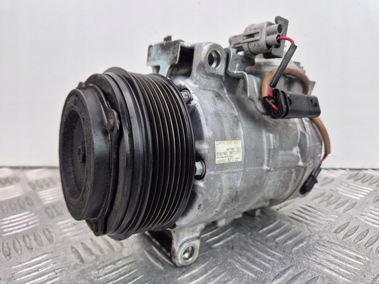 Mercedes CLS350 CDI C218 X218 air conditioning compressor A0032308811