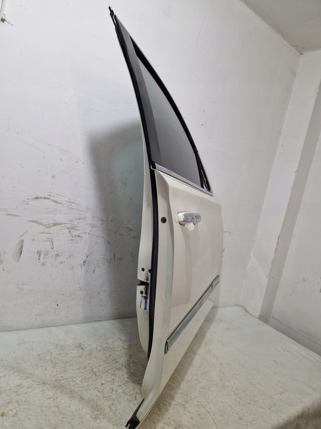 CADILLAC ESCALADE IV 2015 - door right front front complete BNG