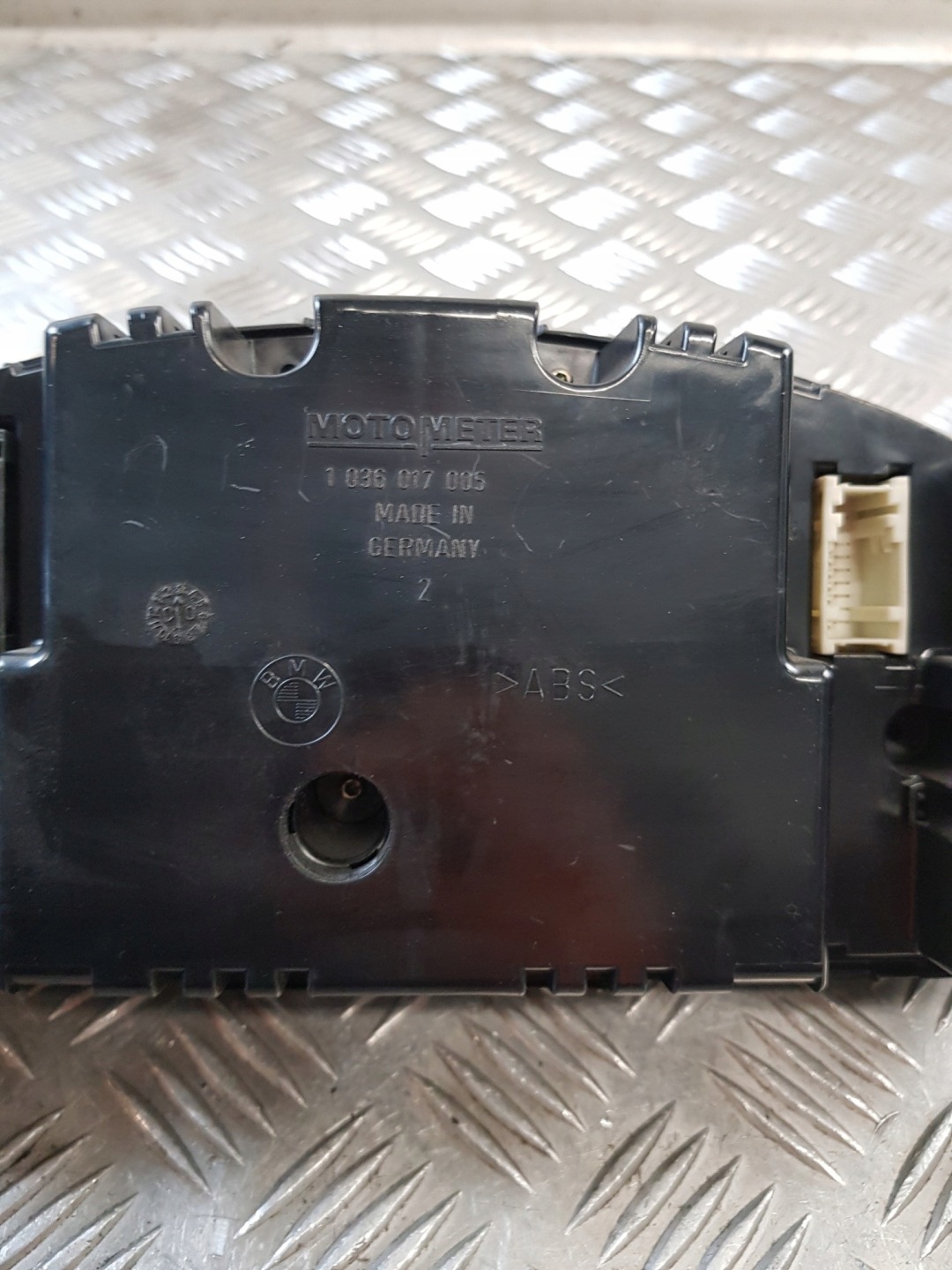 dials 6906884 BMW E46 2.0 D 00R- EUROPA