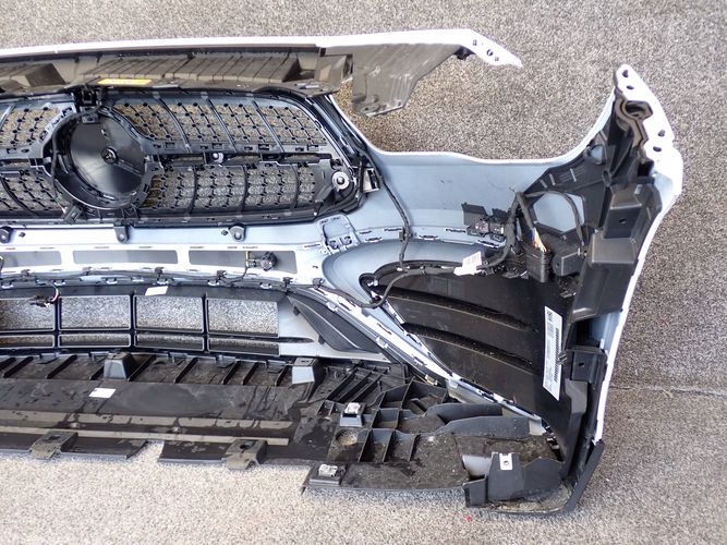 MERCEDES W247 247 GLA AMG LIFT 23- front bumper front PDC 6 KPL