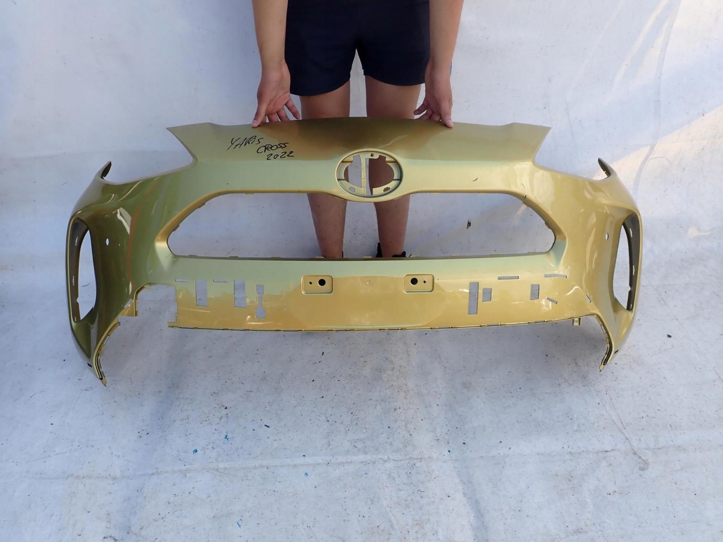 TOYOTA YARIS CROSS 21- bumper front front PDC
