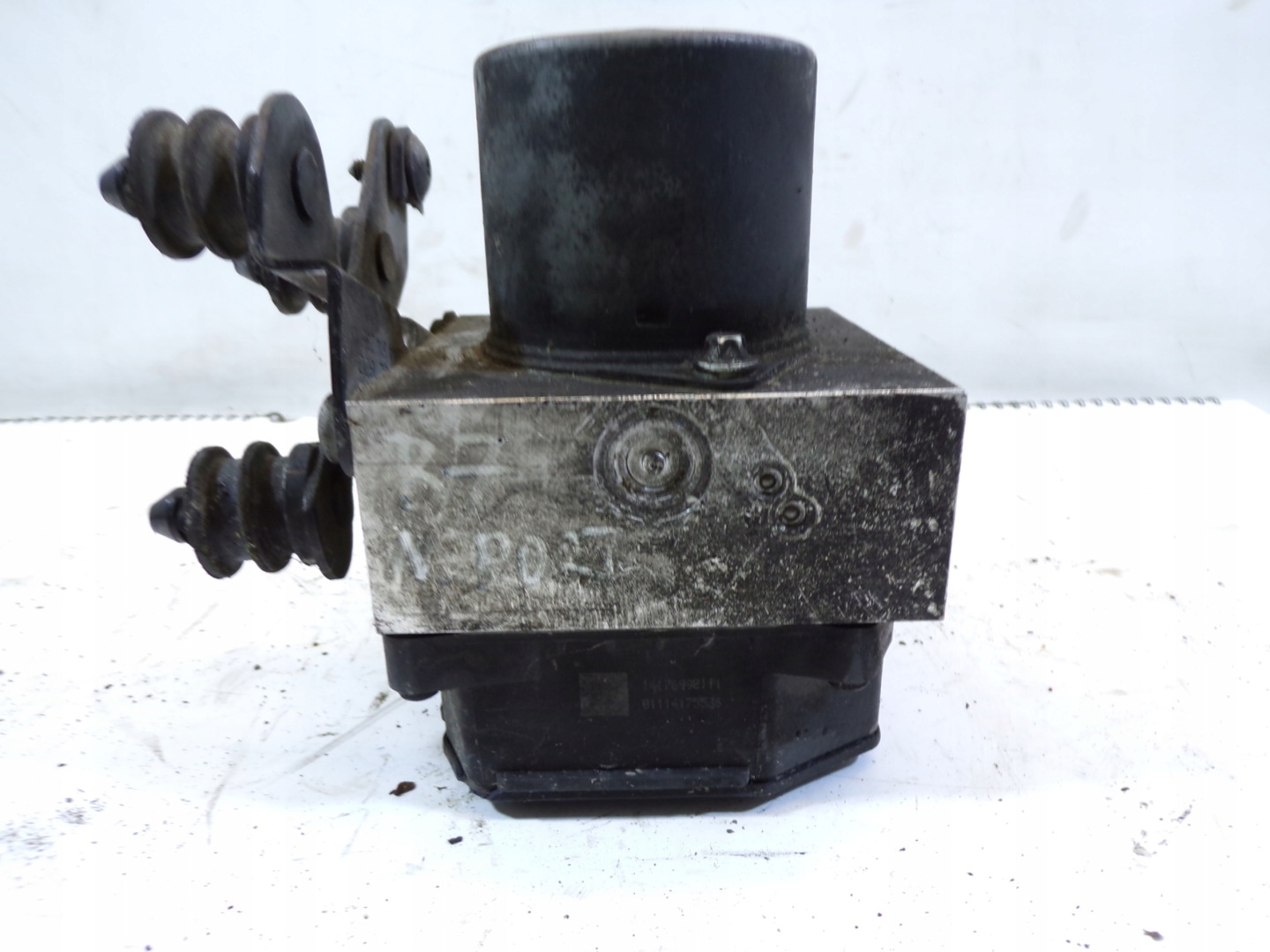 Pompa ABS VOLKSWAGEN PASSAT B7 3AA614109M
