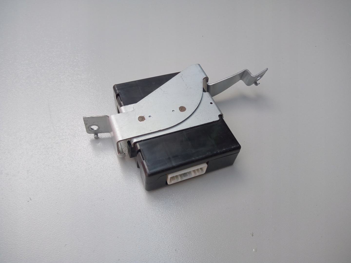 module control unit PDC INFINITI 09-10 EX35 285321BA0A