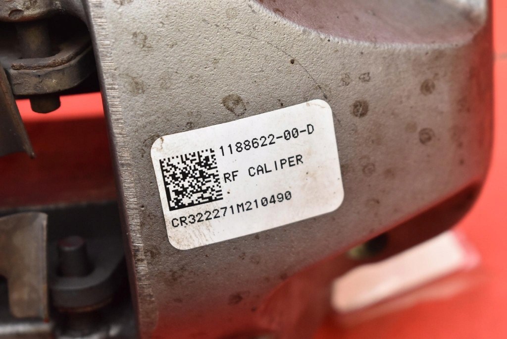 caliper brake right front 1188622-00-D TESLA MODEL Y 60 kWh 299 KM 20