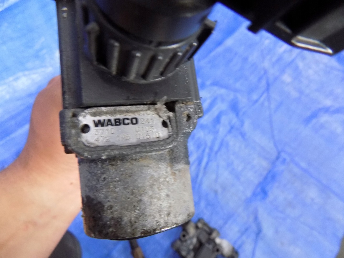 Sensor MODULATOR ABS MERCEDES ATEGO 1218 2011R