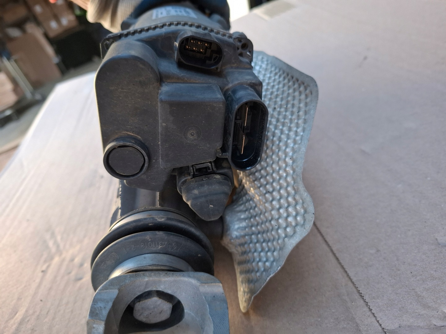 AKTUATOR axis SKRETNA rear part AUDI RS6 RS7 C8 23r