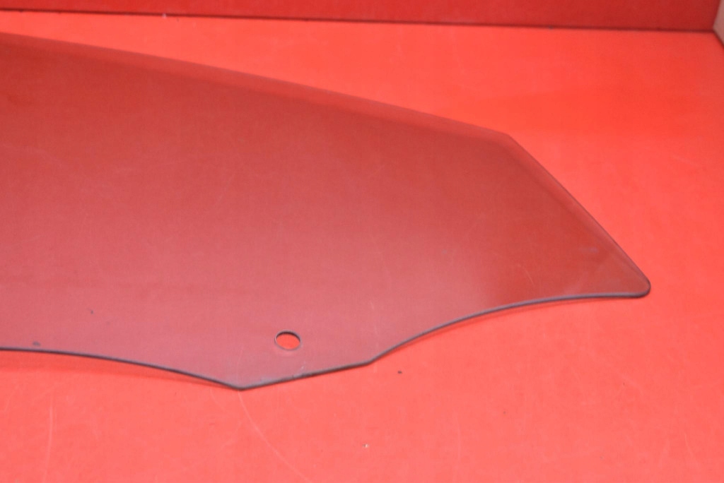 window side right front front VOLVO V40 2 II 12-16