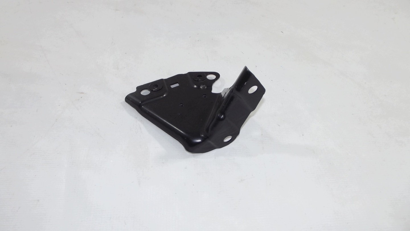 VW Tiguan II Console Support plaque Aile Droite Avant 5NA821142B