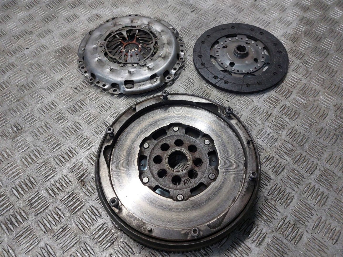 VOLANO USATO + disco + di pressione + LOZYSKO CITROEN C5 II 2.0 HDI