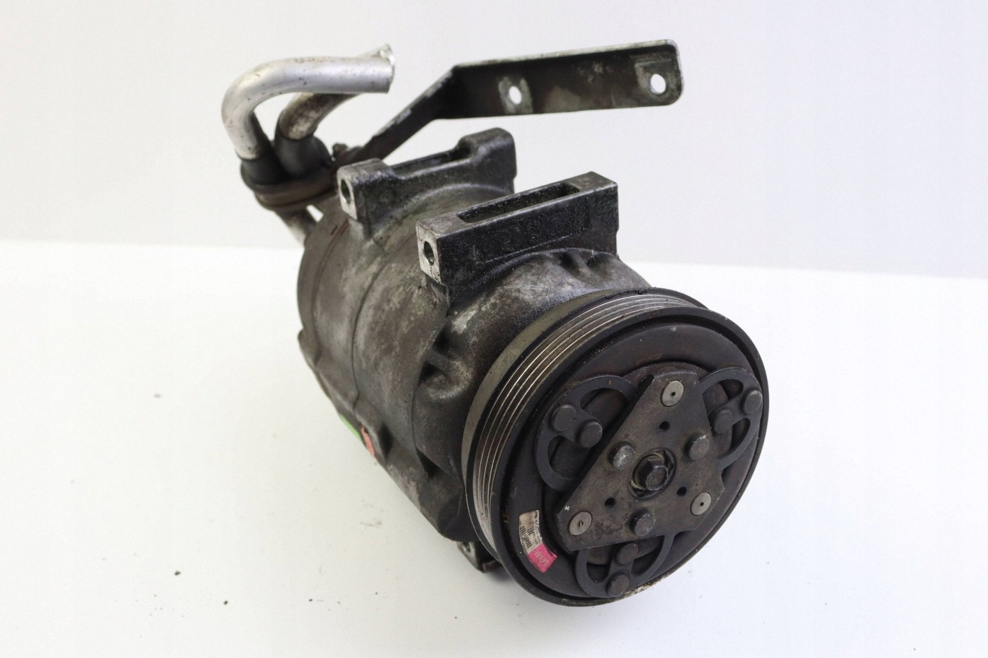 VW PASSAT B5 AUDI A4 B5 compressor compressor; of the air conditioning 8D0260805D