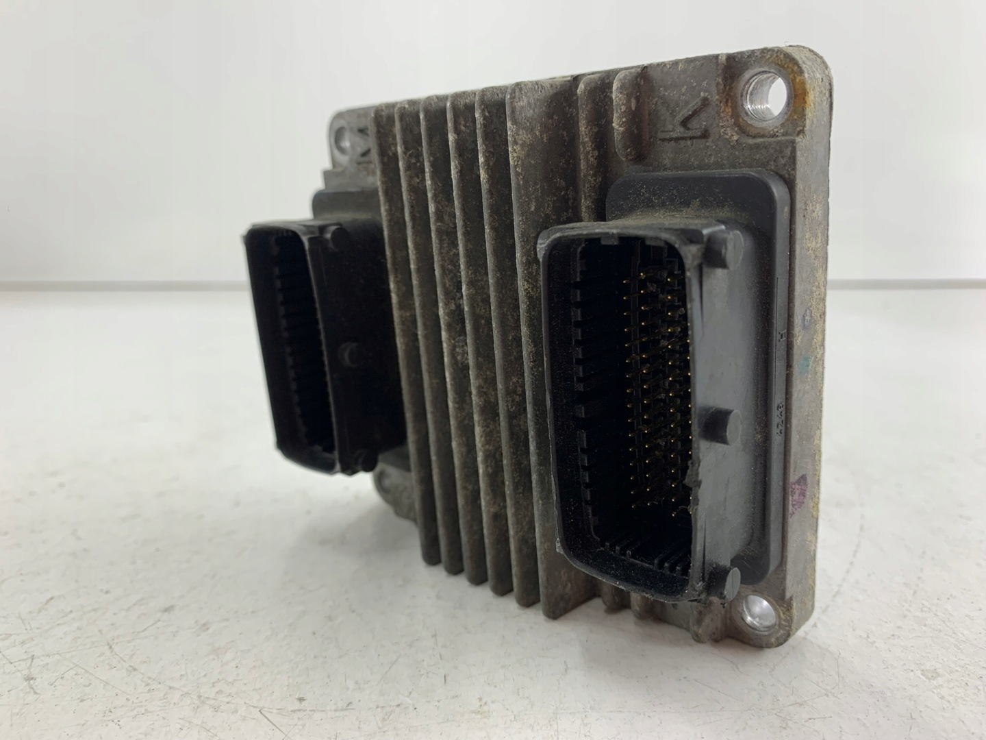DAEWOO REZZO 2.0 control unit of the engine 09388049