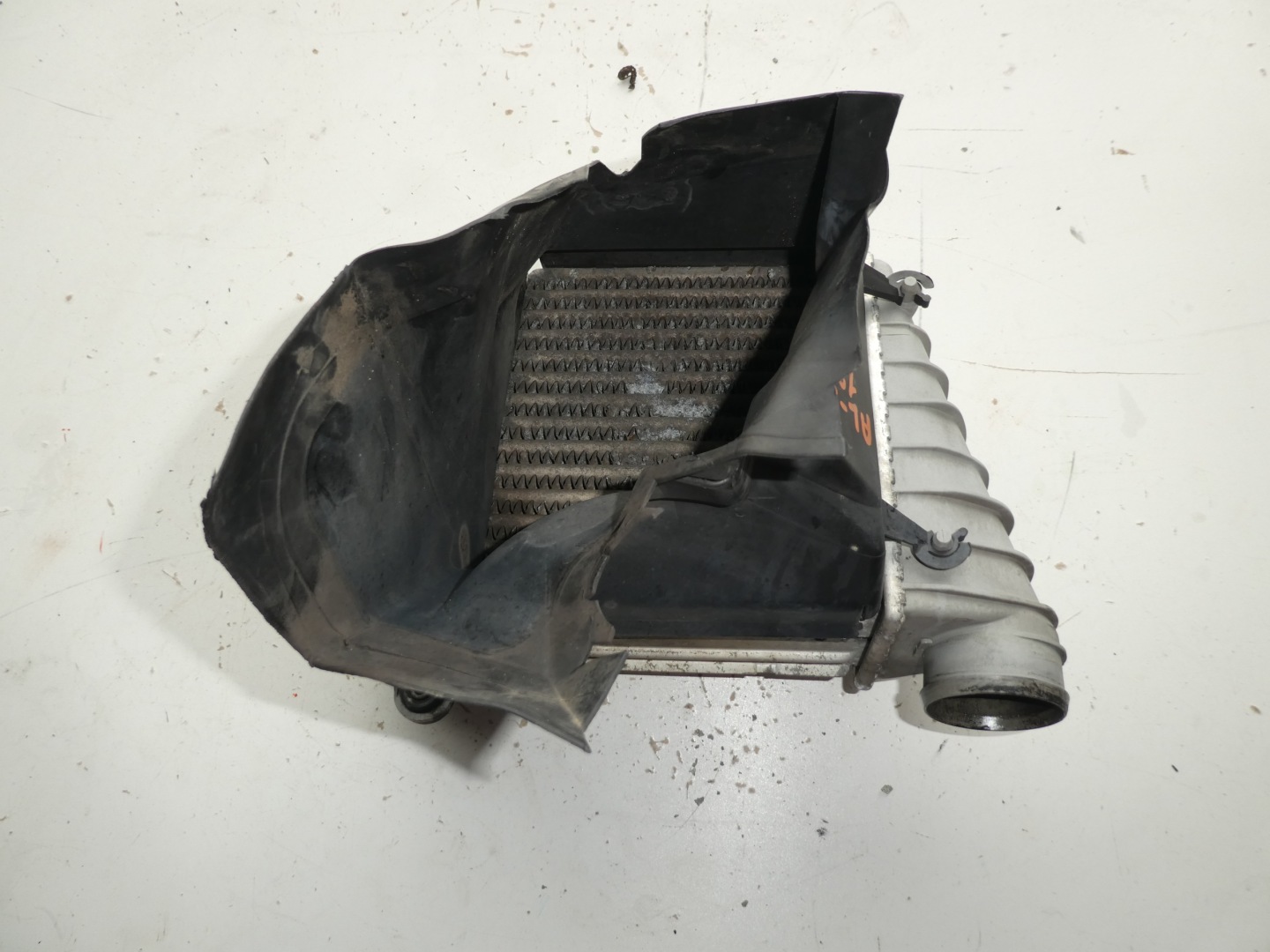 VW GOLF IV INTERCOOLER KÜHLER LUFT 1J0145805B