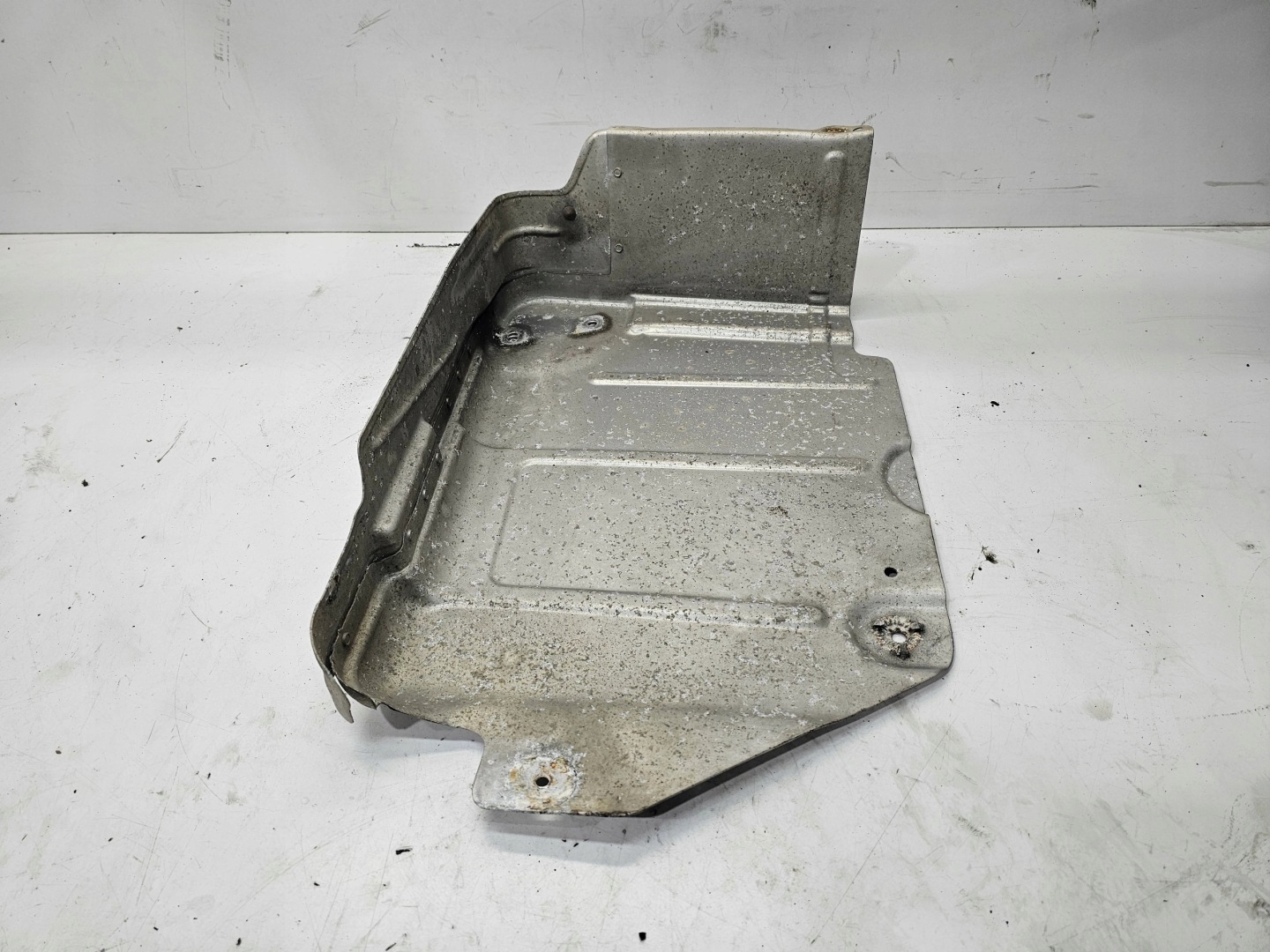 Blende Abdeckung TERMICZNA AUDI A3 8P R32 QUATTRO 1K0825701E