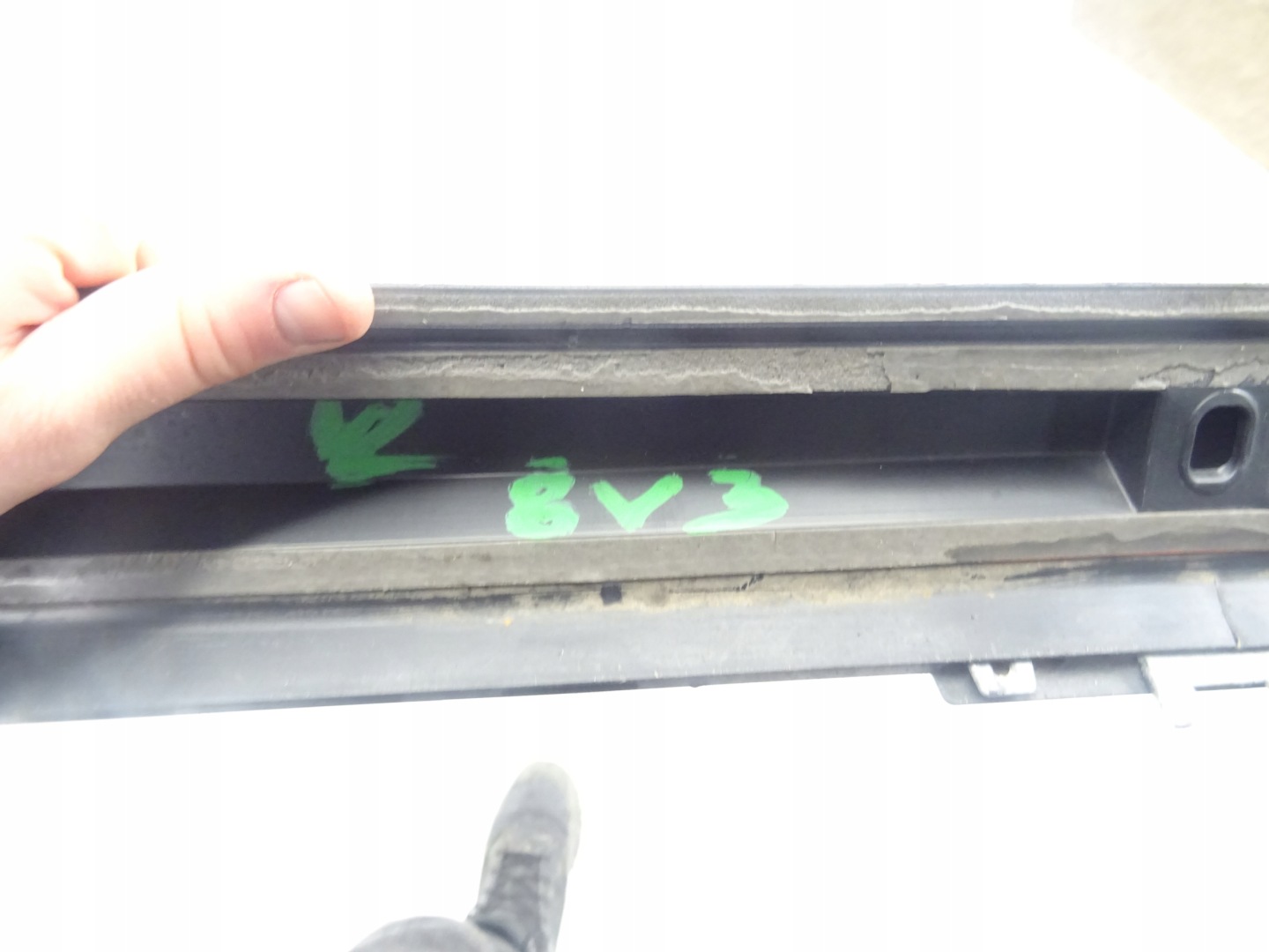 Audi A3 8V3 S-LINE 3 door moulding threshold left