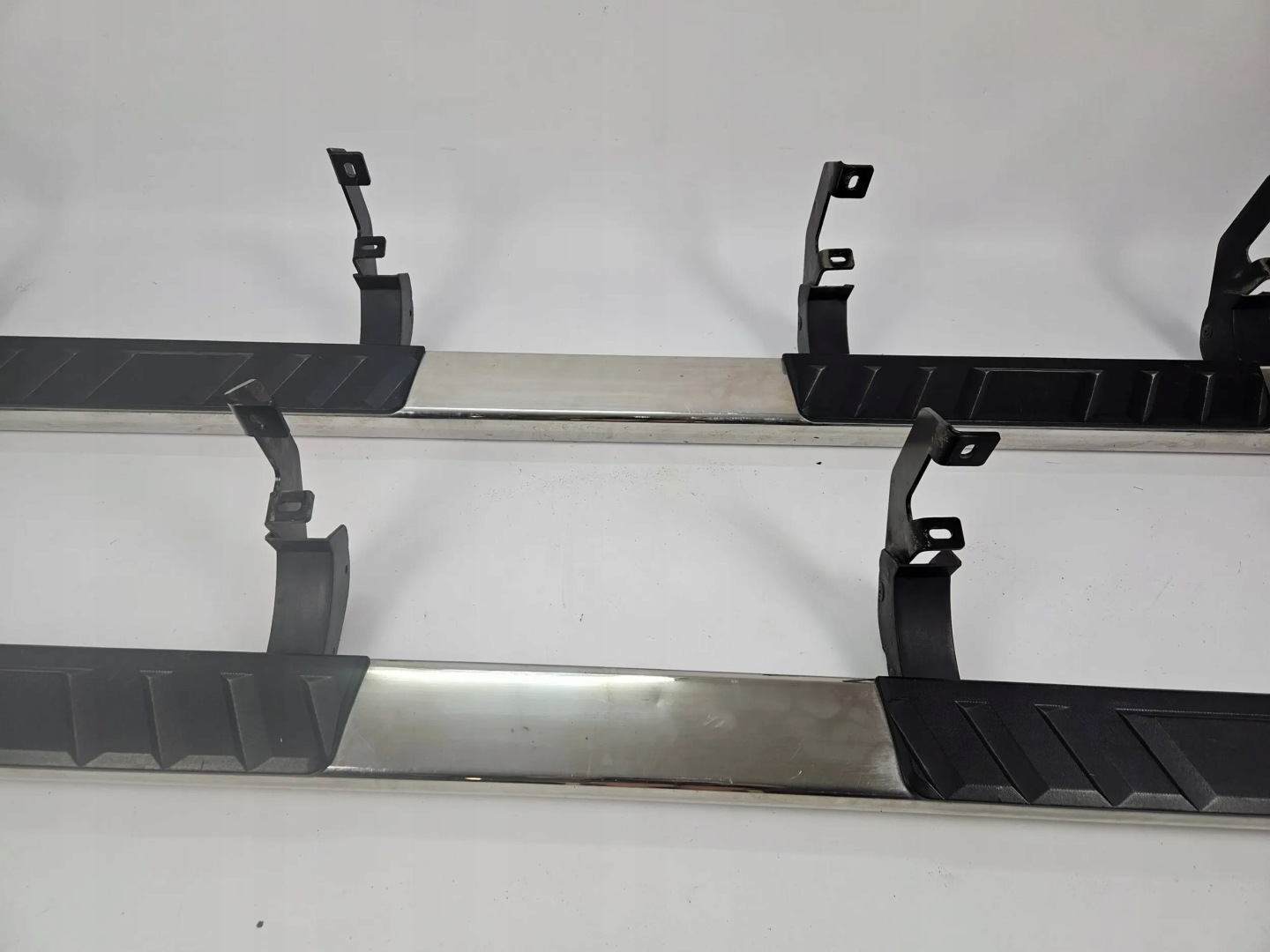 Chevrolet Silverado stopien stopnie thresholds threshold left right komplet 2019+