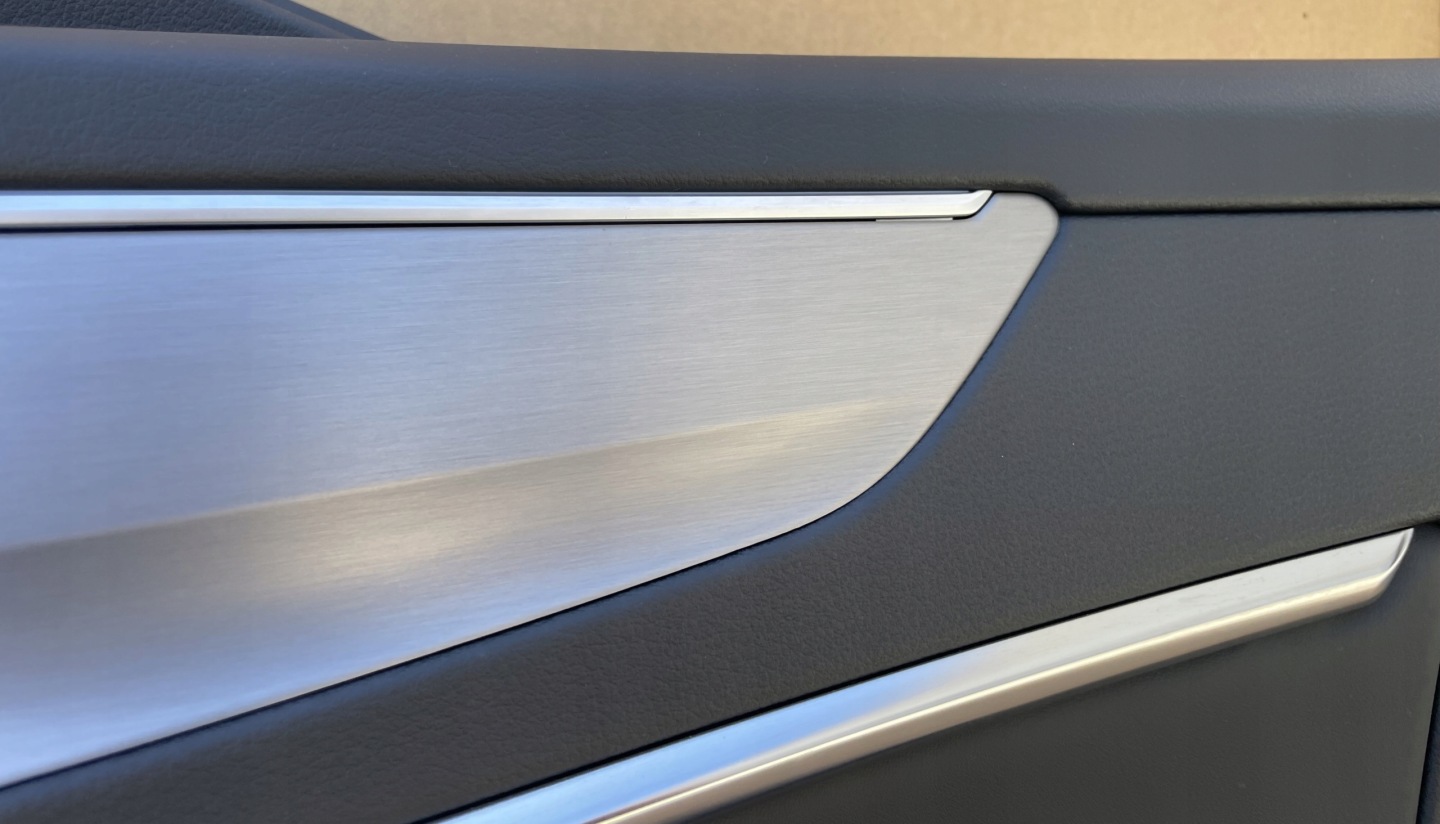 side AUDI A6 C8 sedan KOMBI leather LED as new KOMPLET