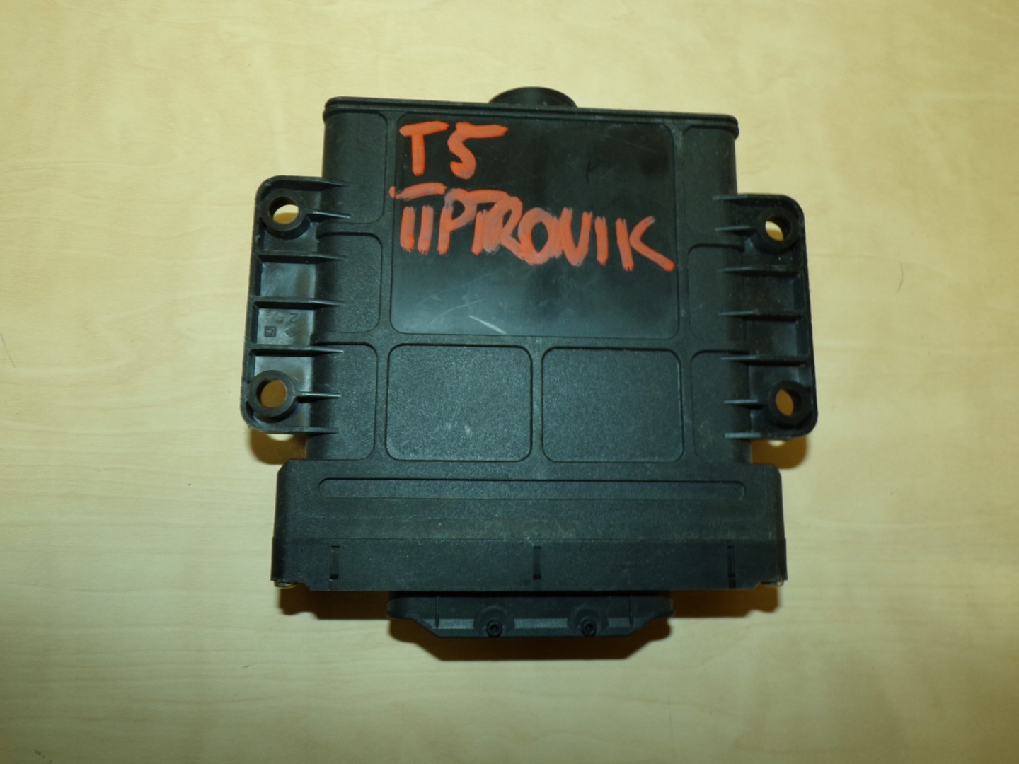 T5 2.5 TDI 04- computer gearboxes TIPTRONIC 09K927750J