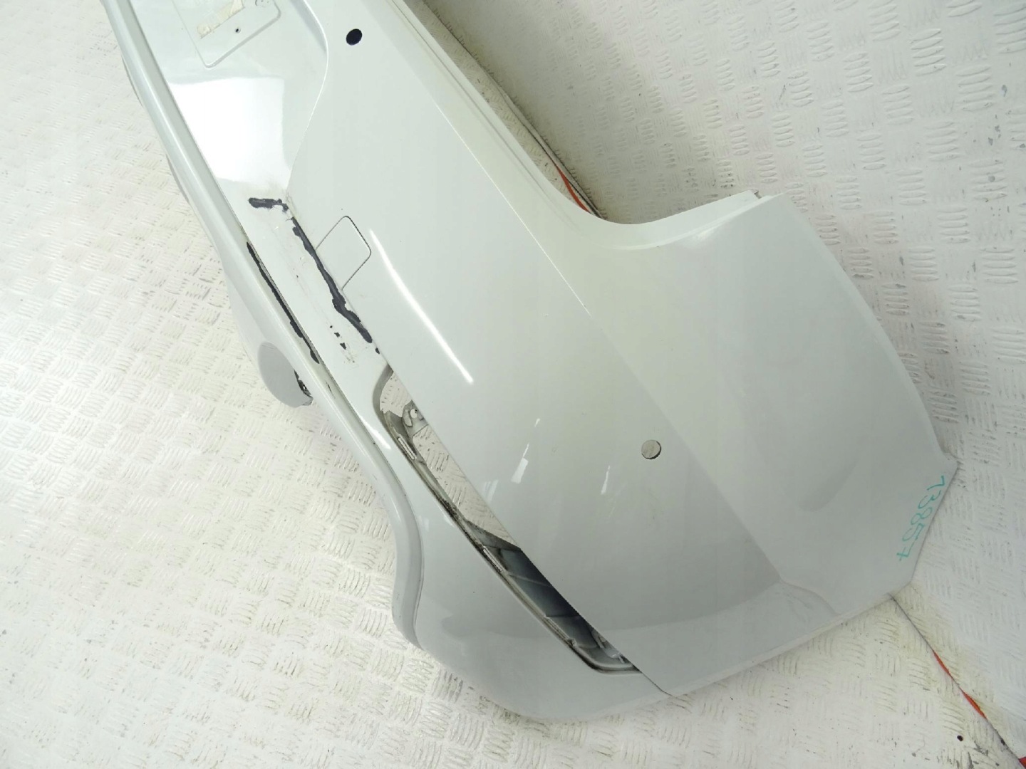 Porsche Macan GTS 95B bumper rear part rear
