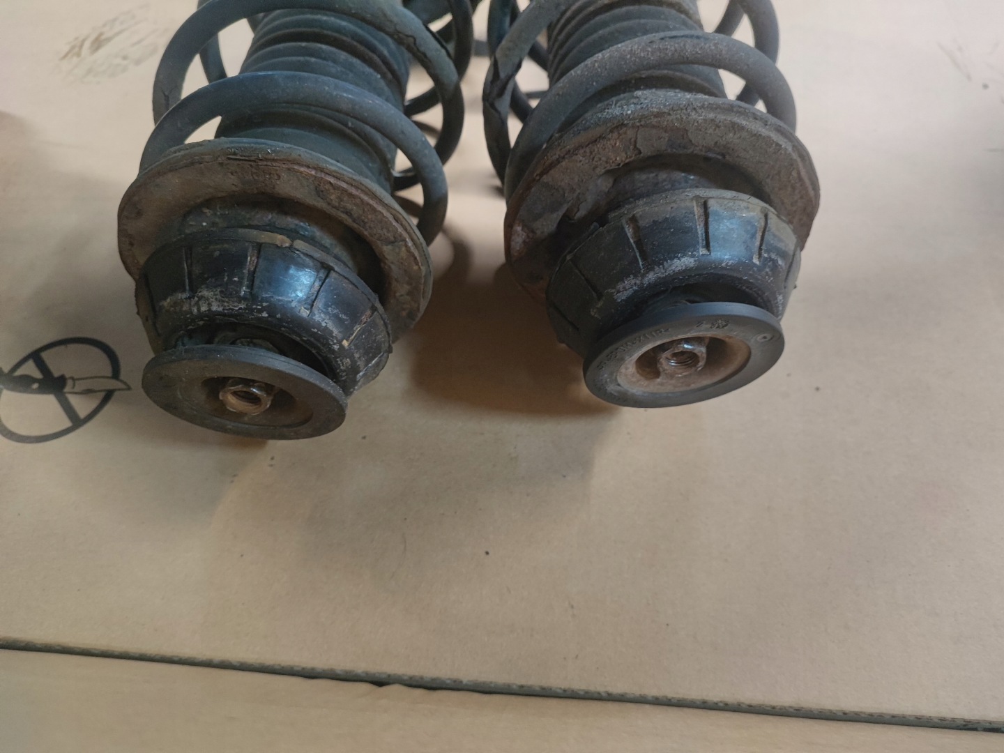 PEUGEOT 107 CITROEN C1 shock absorbers front front KOMPLET petrol