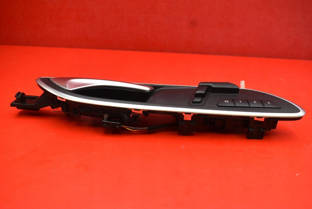 handle inner right front CHROM A2467600 MERCEDES CLA C117 13-16