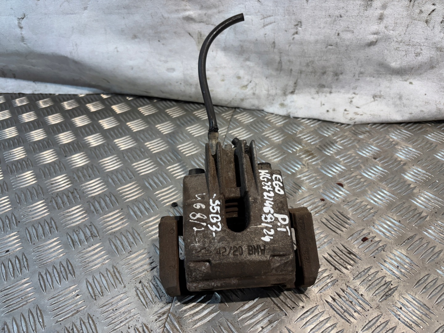 caliper brake right rear part BMW E60 2,0D