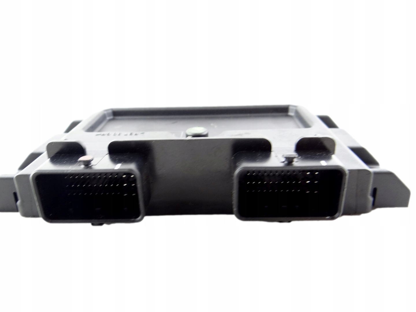 control unit of the engine TOYOTA COROLLA 9641116380