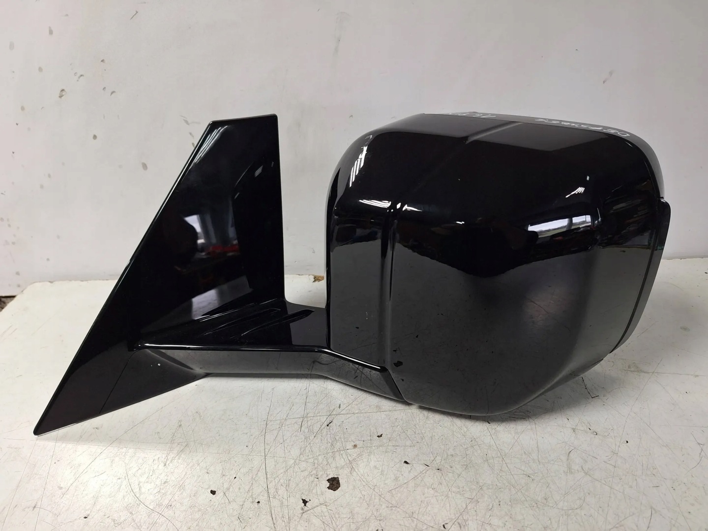 mirror left Land Rover Defender II L633 19- 16PIN