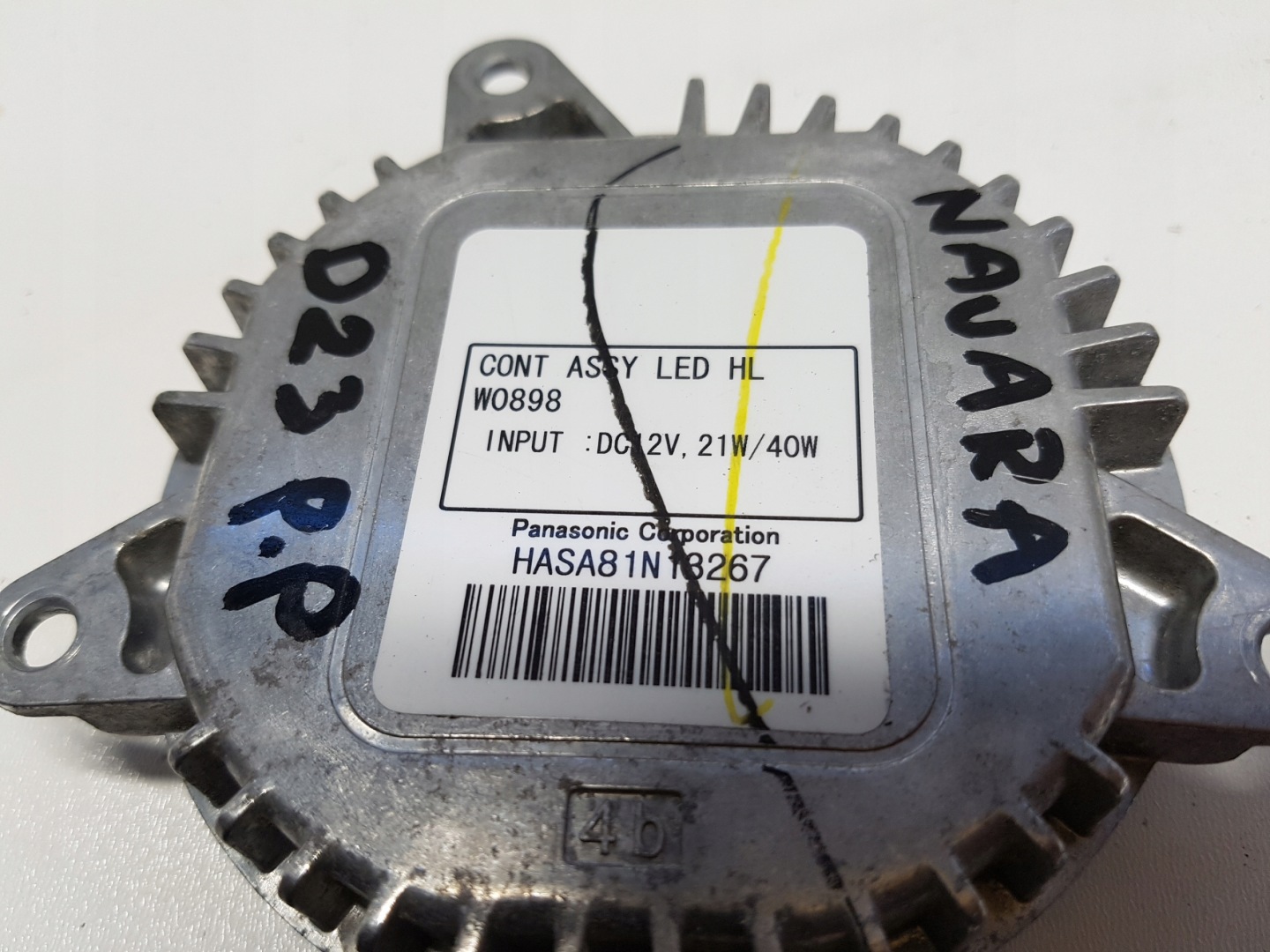 NISSAN NAVARA D23 control unit LED sprawna W0898