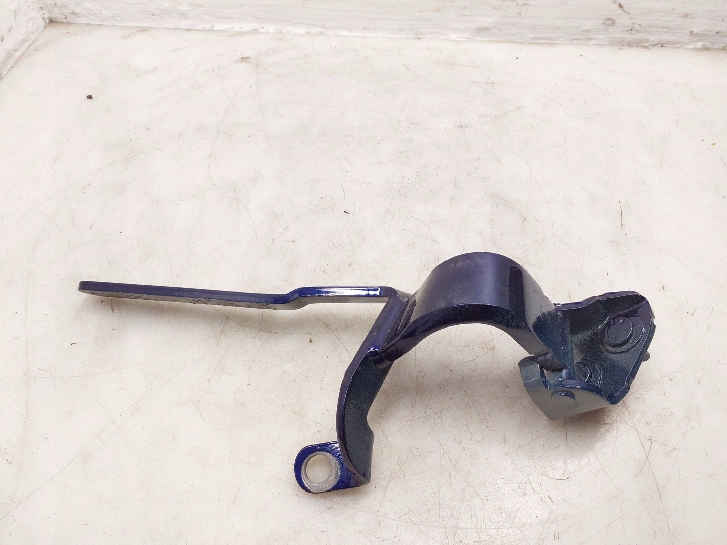 2023 Audi A5 hinges bonnet boot 8W8827300A