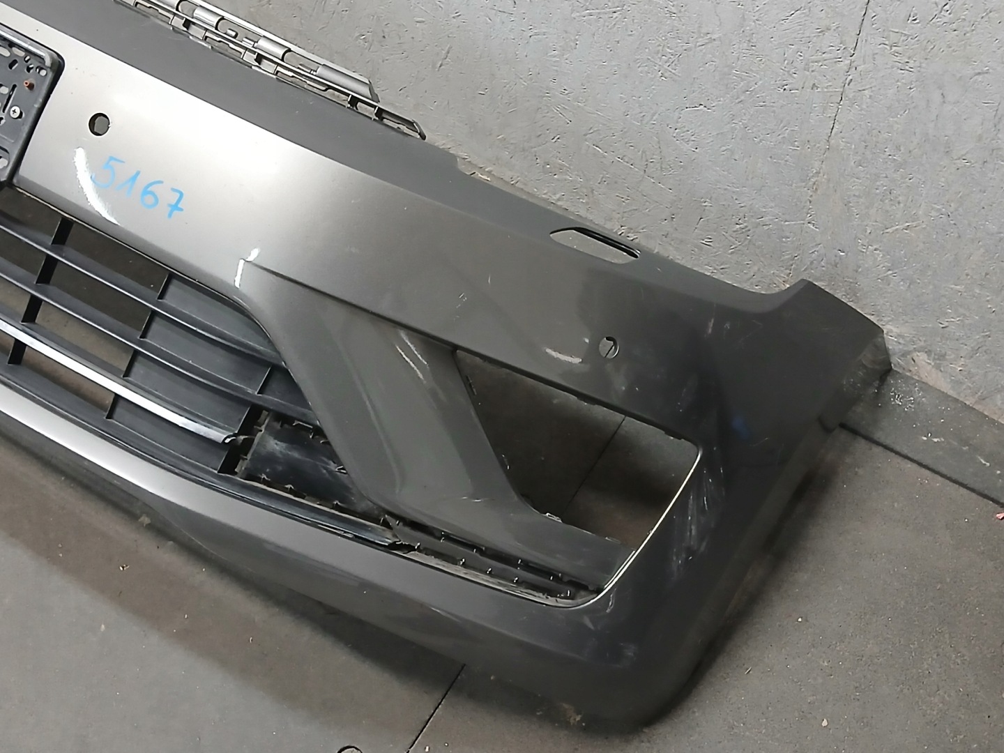nárazník předek VW SPORTSVAN 510